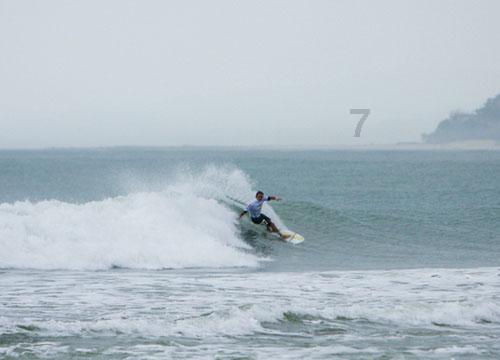 史铁生:21岁因风寒坐轮椅,47岁被诊出尿毒症,临终捐献遗体